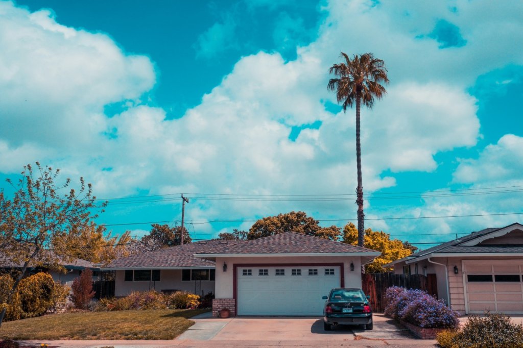 Garage door repair services Brentwood.