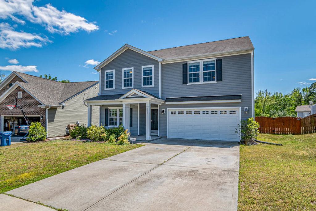 Schedule an appointment with a trusted garage door repair service